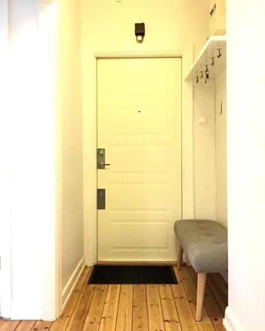 Entire Apartment ストックホルム エクステリア 写真